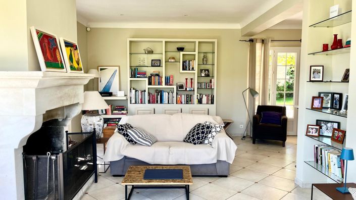 Image No.16-4 Bed House for sale