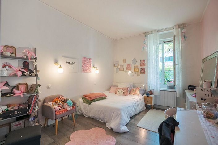 Image No.11-4 Bed House for sale