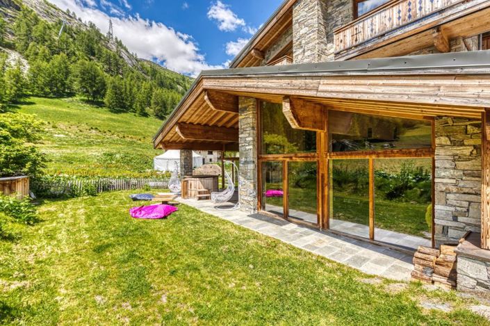 Image No.2-12 Bed House for sale