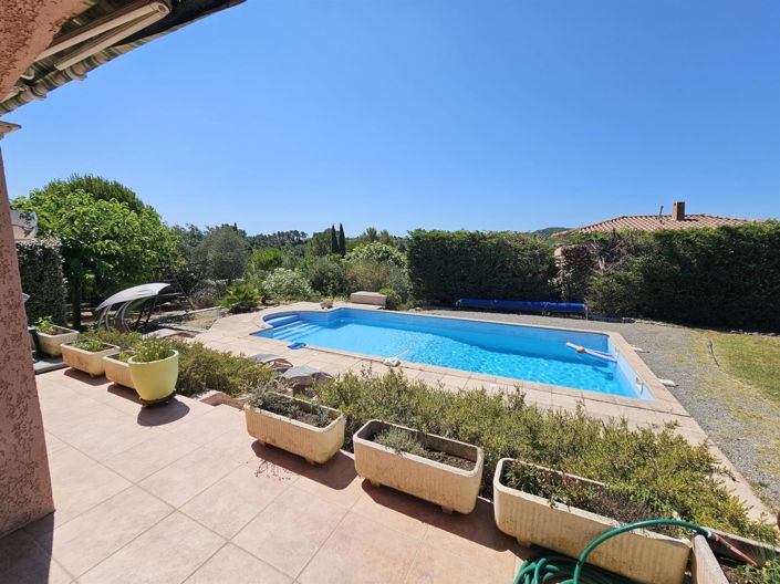 Image No.3-6 Bed House for sale