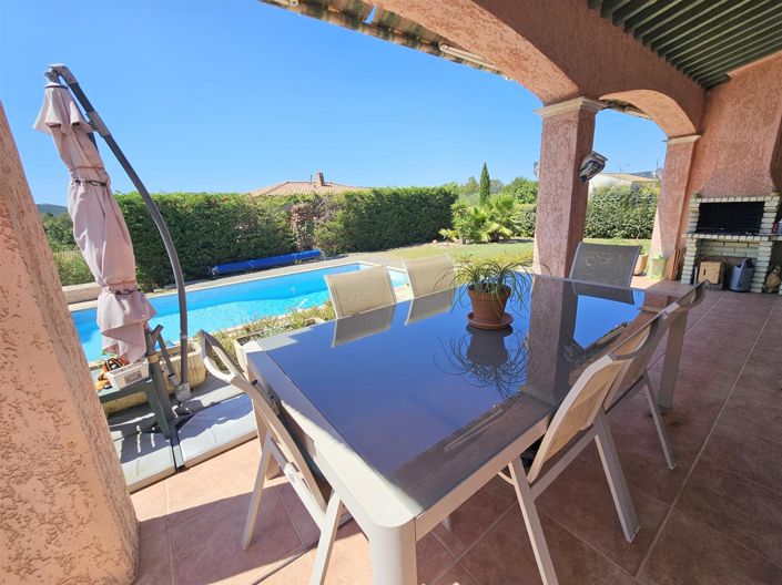 Image No.4-6 Bed House for sale