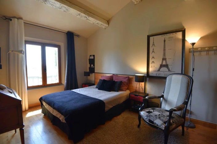 Image No.16-5 Bed House for sale