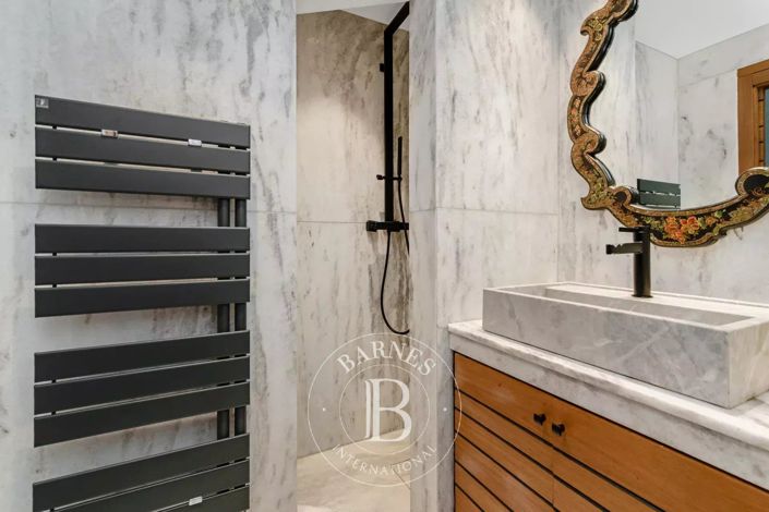 Image No.14-4 Bed House for sale