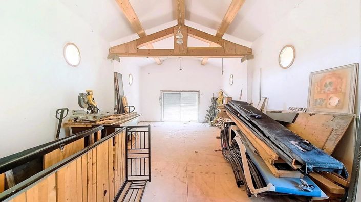 Image No.14-7 Bed House for sale