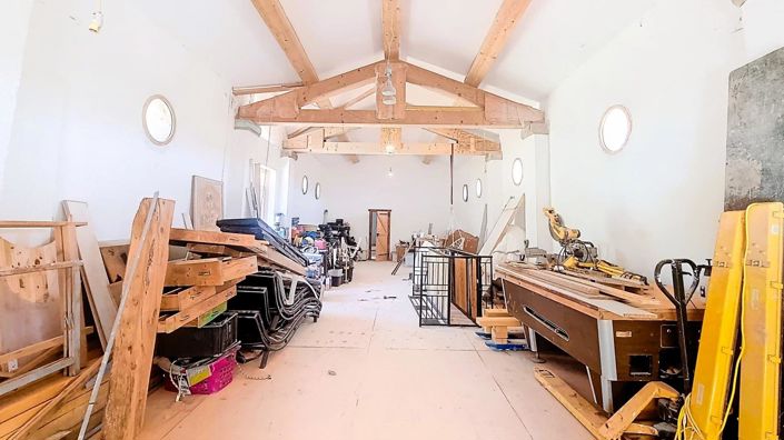 Image No.15-7 Bed House for sale