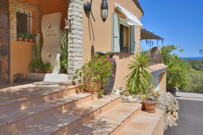 Image No.15-7 Bed House for sale