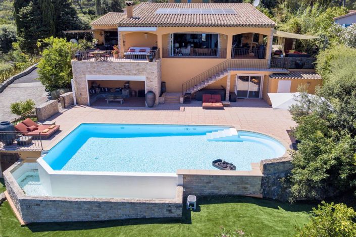 Image No.2-7 Bed House for sale