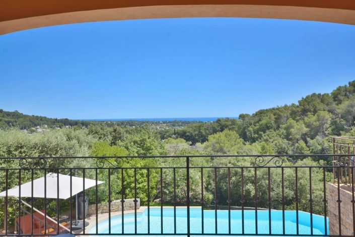 Image No.26-7 Bed House for sale