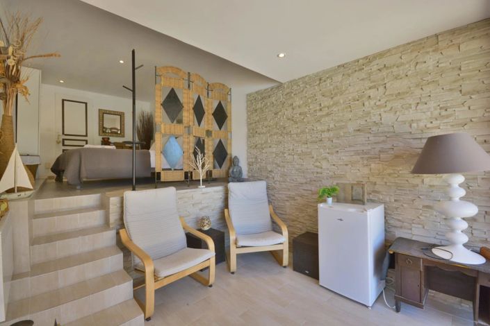 Image No.39-7 Bed House for sale