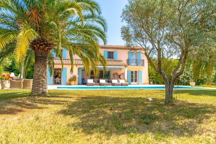 Image No.1-4 Bed House for sale