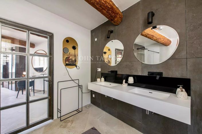 Image No.13-6 Bed Apartment for sale