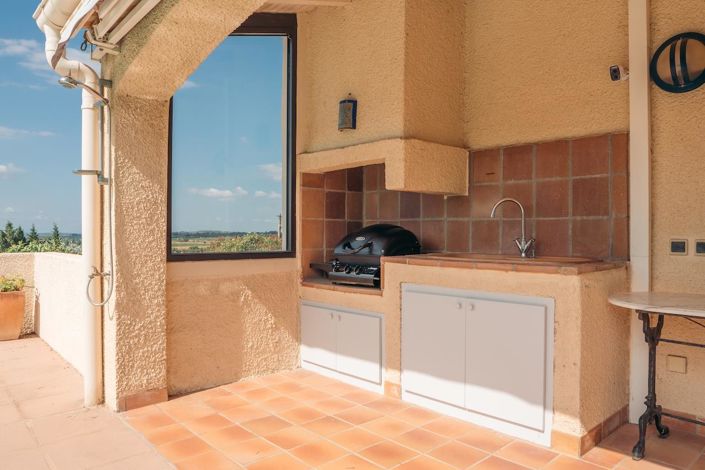 Image No.18-4 Bed House for sale