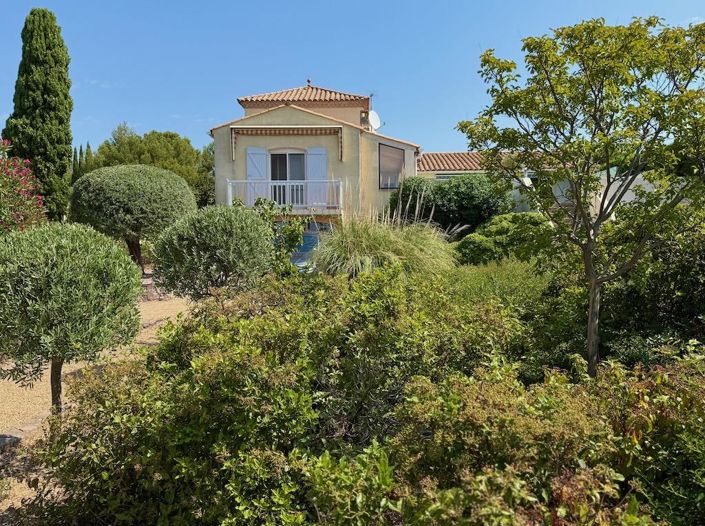 Image No.2-4 Bed House for sale