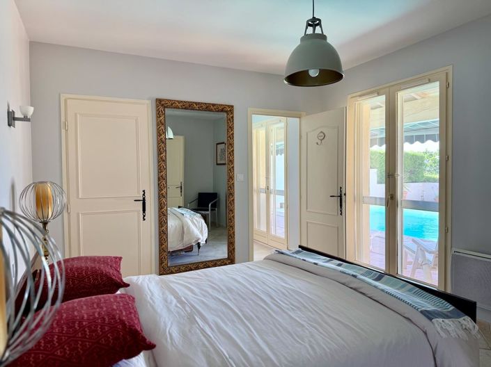 Image No.30-4 Bed House for sale