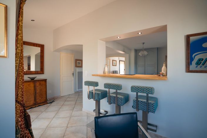 Image No.5-4 Bed House for sale