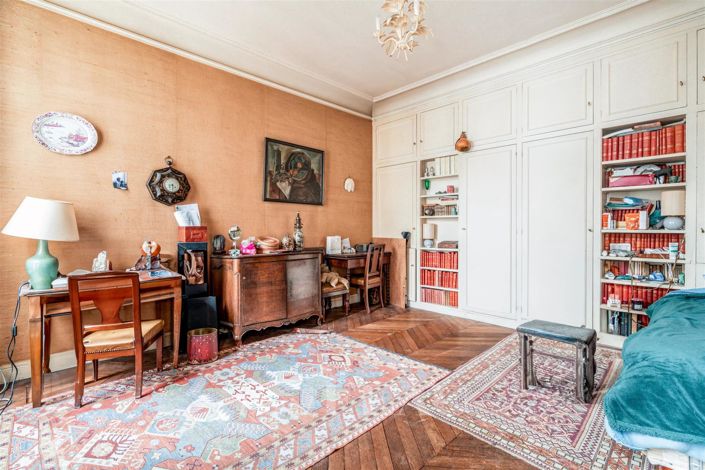 Image No.11-3 Bed Apartment for sale