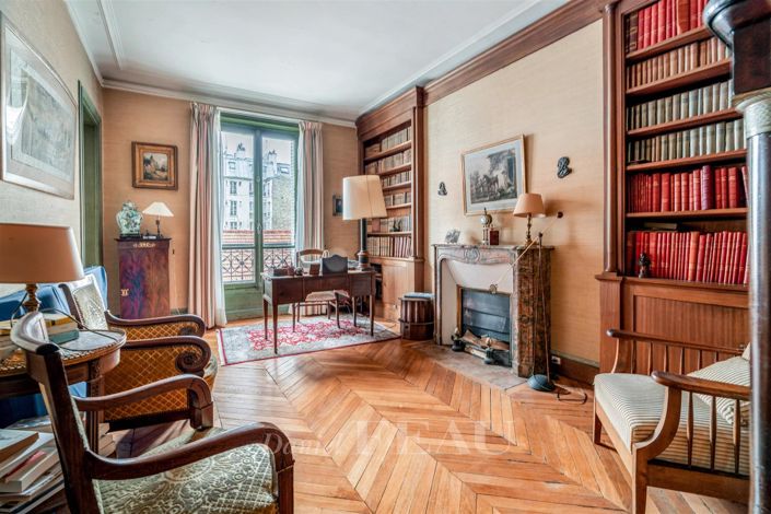 Image No.6-3 Bed Apartment for sale