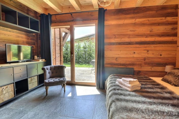 Image No.13-5 Bed House for sale