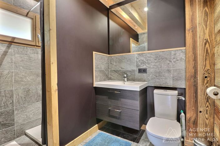 Image No.14-5 Bed House for sale