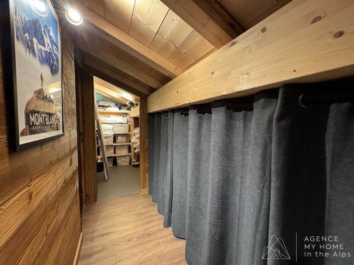 Image No.22-5 Bed House for sale