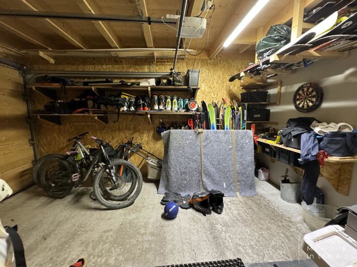 Image No.23-5 Bed House for sale