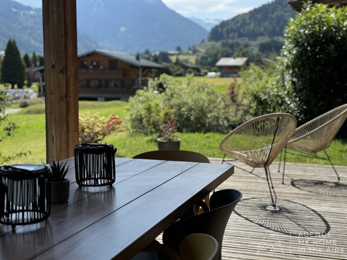 Image No.3-5 Bed House for sale