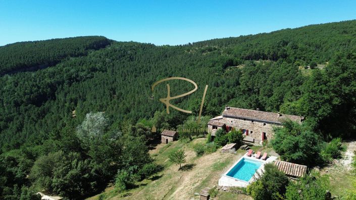 Image No.1-3 Bed House for sale