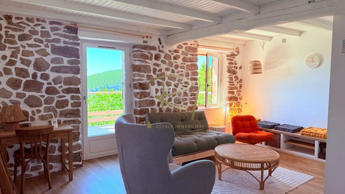 Image No.11-3 Bed House for sale