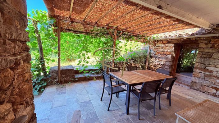 Image No.8-3 Bed House for sale