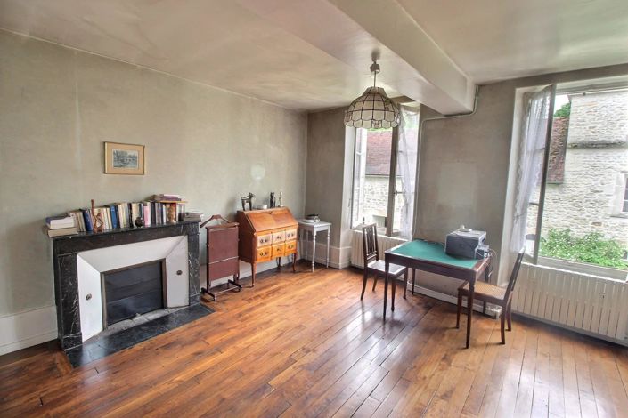 Image No.26-5 Bed House for sale