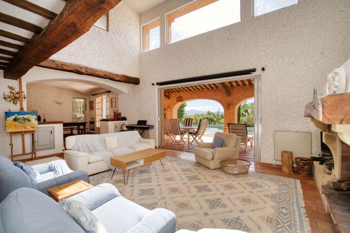 Image No.3-6 Bed House for sale