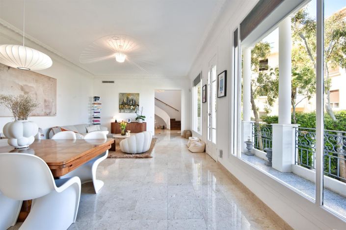 Image No.10-5 Bed House for sale