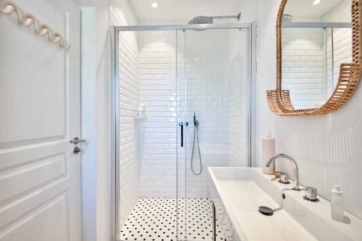 Image No.15-5 Bed House for sale