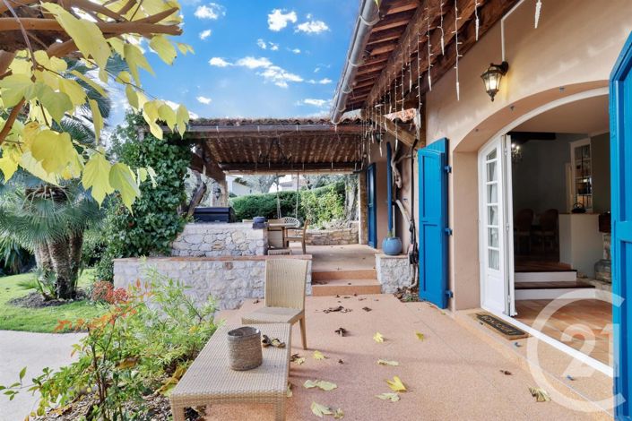 Image No.4-5 Bed House for sale