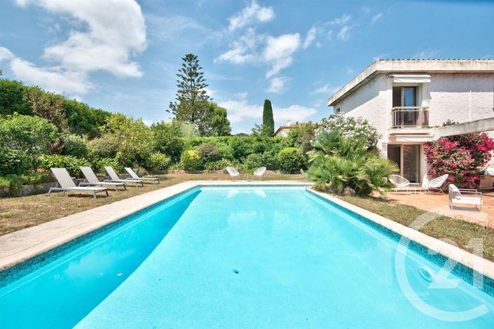 Image No.1-5 Bed House for sale