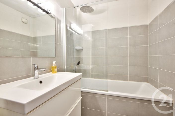 Image No.11-3 Bed Apartment for sale