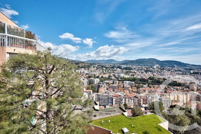 Image No.12-3 Bed Apartment for sale