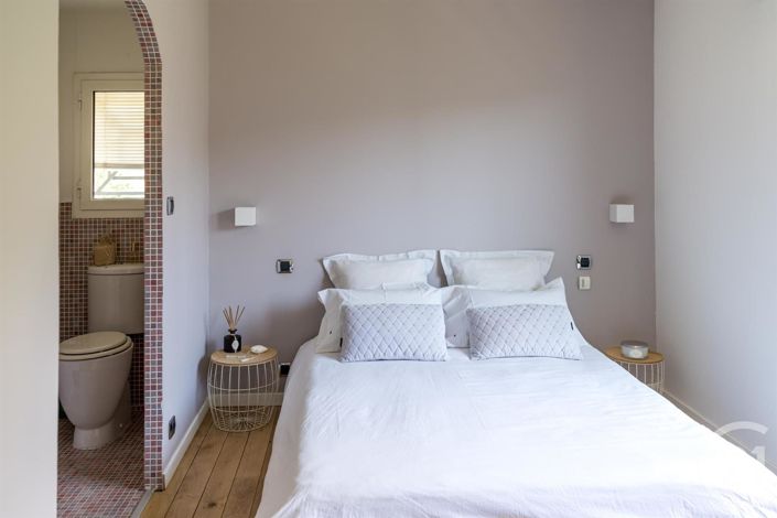 Image No.12-4 Bed House for sale