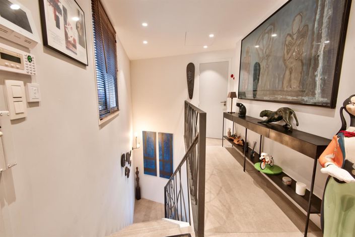 Image No.22-4 Bed House for sale