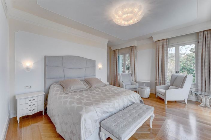 Image No.29-5 Bed House for sale