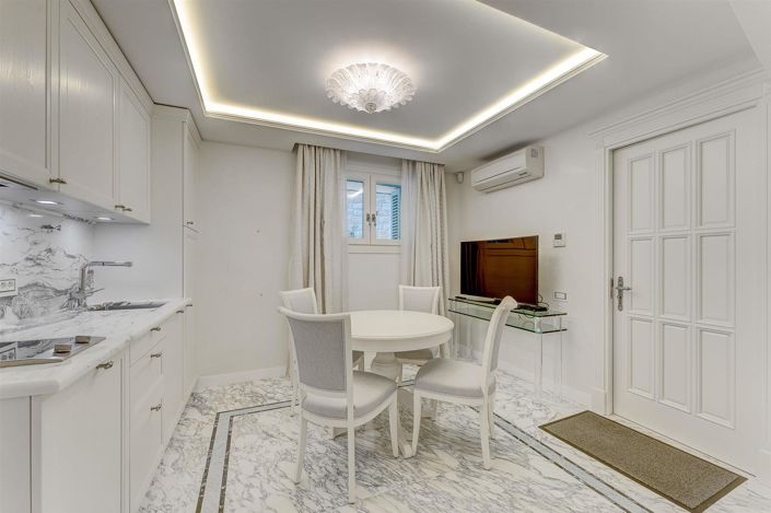 Image No.39-5 Bed House for sale