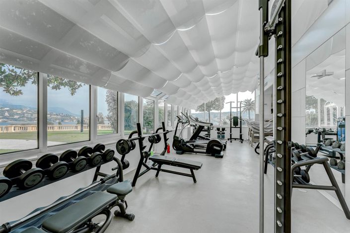 Image No.40-5 Bed House for sale