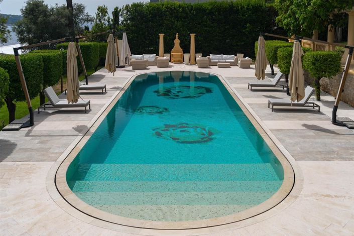 Image No.42-5 Bed House for sale