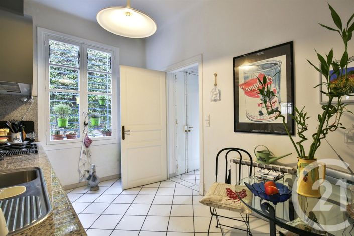 Image No.12-6 Bed House for sale