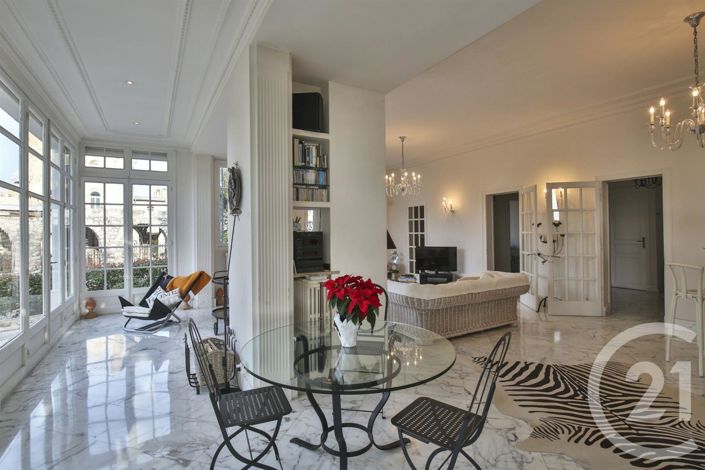 Image No.6-6 Bed House for sale