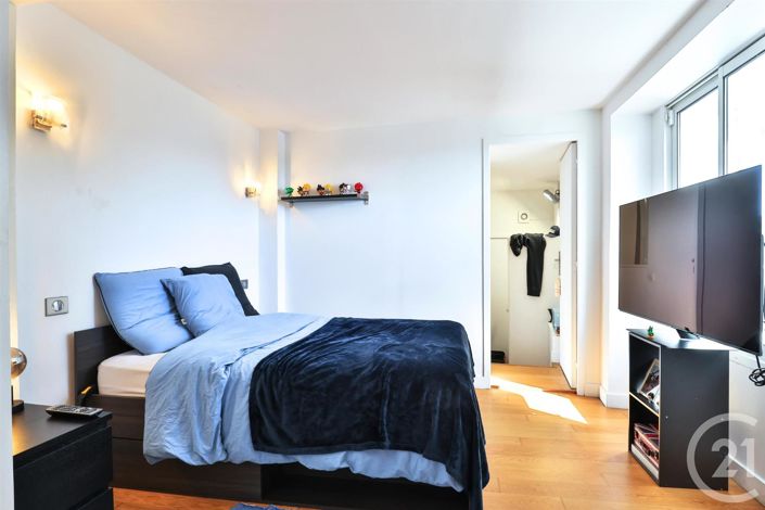 Image No.15-4 Bed House for sale