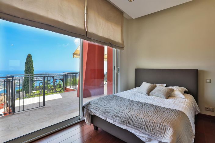 Image No.15-6 Bed House for sale