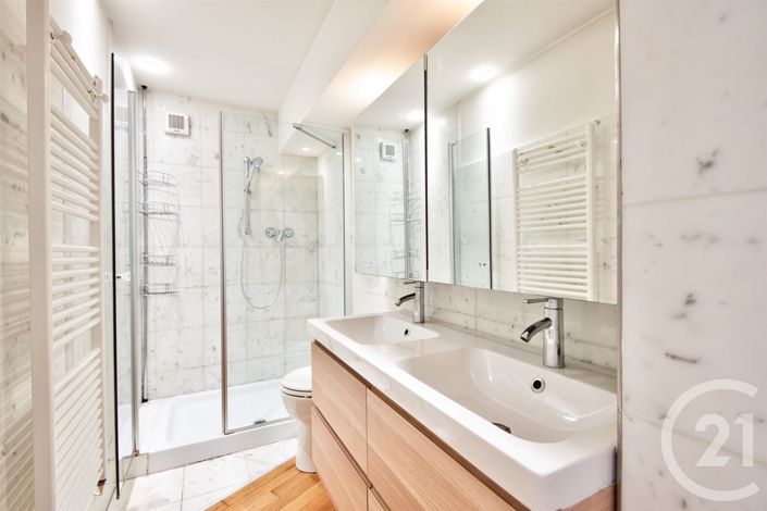 Image No.10-3 Bed Apartment for sale