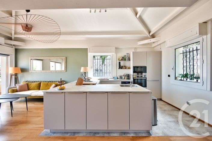 Image No.4-3 Bed Apartment for sale