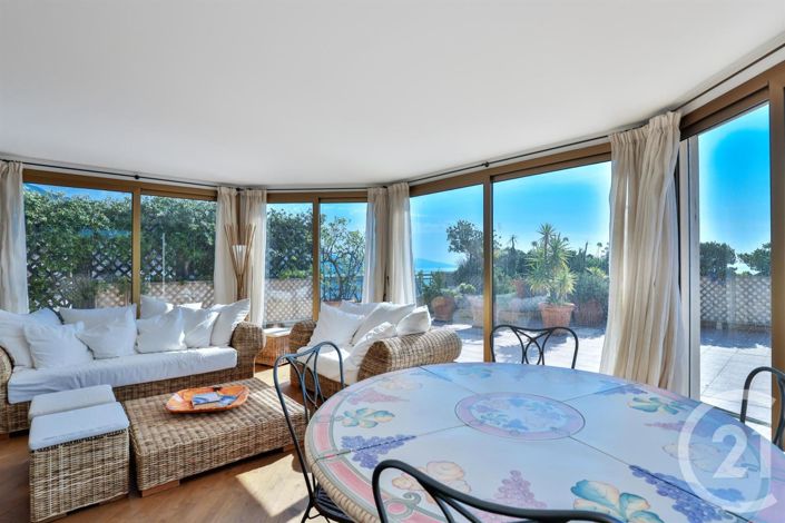 Image No.10-5 Bed Apartment for sale